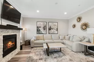 14256 Lacey Dr, Lemont, IL 60439 - Photo 2