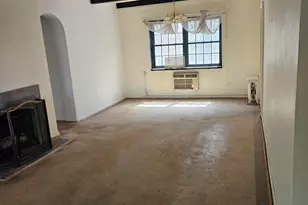 7859B S South Shore Dr, Chicago, IL 60649 - Photo 2