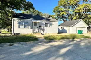 1061 Cottage Pl, Joliet, IL 60436 - Photo 1