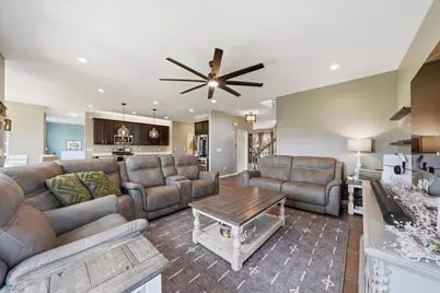 21127 Coventry Circle, Shorewood, IL 60404 - Photo 10