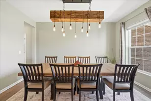 21127 Coventry Cir, Shorewood, IL 60404 - Photo 6