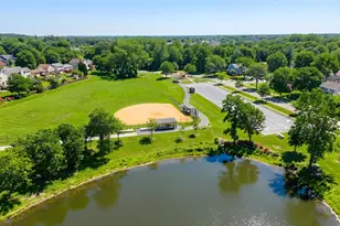 334 Bristol Ln, Fox River Grove, IL 60021 - Photo 30