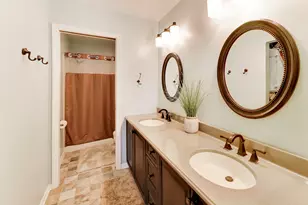 334 Bristol Ln, Fox River Grove, IL 60021 - Photo 18