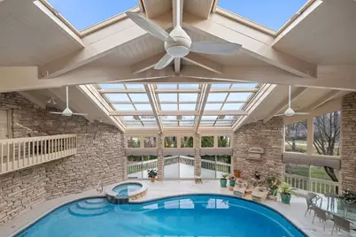 1916 Midwest Club Parkway, Oak Brook, IL 60523 - Photo 22