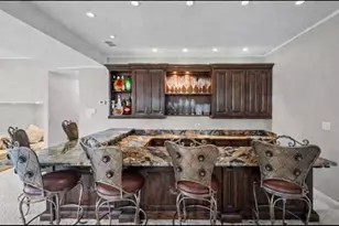 1916 Midwest Club Pkwy, Oak Brook, IL 60523 - Photo 40