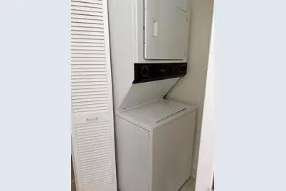 21 W Chestnut Street #1708, Chicago, IL 60610 - Photo 10