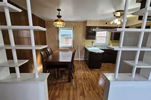 8500 Parkside Ave, Burbank, IL 60459 - Photo 8