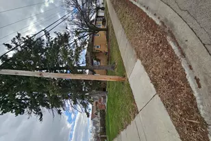 8500 Parkside Ave, Burbank, IL 60459 - Photo 6