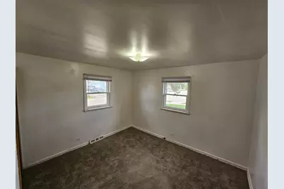 8500 Parkside Avenue, Burbank, IL 60459 - Photo 26