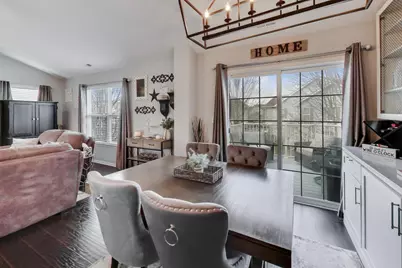 2325 Georgetown Circle, Aurora, IL 60503 - Photo 10