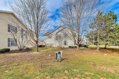 2325 Georgetown Circle, Aurora, IL 60503 - Photo 38