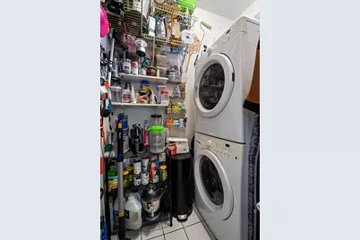 1351 W Sunnyside Avenue #2, Chicago, IL 60640 - Photo 16