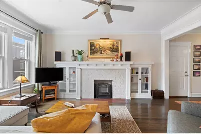 1351 W Sunnyside Avenue #2, Chicago, IL 60640 - Photo 2