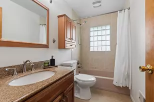 1259 Heather Rd, Homewood, IL 60430 - Photo 10