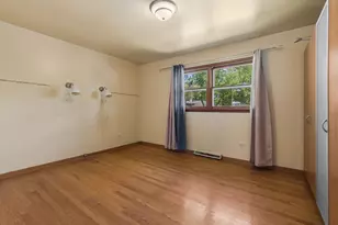 1259 Heather Rd, Homewood, IL 60430 - Photo 12