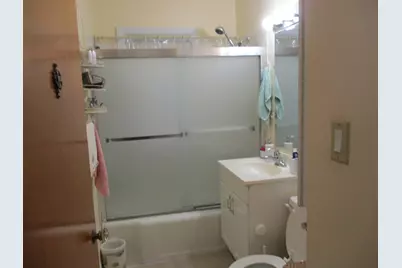 11322 S Avenue G, Chicago, IL 60617 - Photo 12