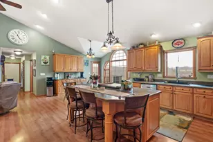 107 Lost Ln, Savanna, IL 61074 - Photo 6