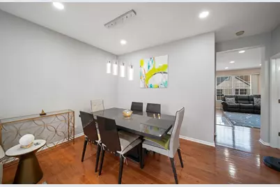 1142 Georgetown Way, Vernon Hills, IL 60061 - Photo 12