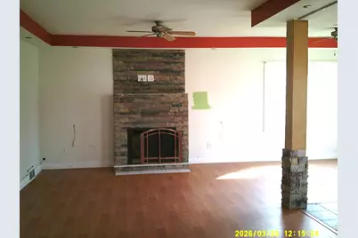 1725 23rd Avenue, Rock Island, IL 61201 - Photo 2