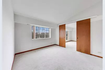 540 Biesterfield Road #301, Elk Grove Village, IL 60007 - Photo 4