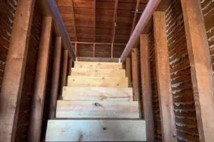 915 E Emery Rd, Maroa, IL 61756 - Photo 24