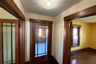 915 E Emery Rd, Maroa, IL 61756 - Photo 6