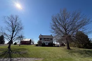 915 E Emery Rd, Maroa, IL 61756 - Photo 36