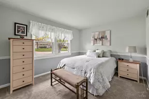 1714 Park Dr, Schaumburg, IL 60194 - Photo 14