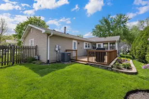 1714 Park Dr, Schaumburg, IL 60194 - Photo 26