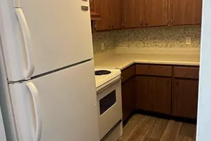 222 Madison St, Joliet, IL 60435 - Photo 14