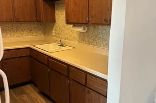 222 Madison St, Joliet, IL 60435 - Photo 12