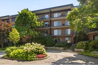 711 Oak Street #308, Winnetka, IL 60093 - Photo 2
