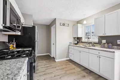 1317 Monomoy Street #E, Aurora, IL 60506 - Photo 6