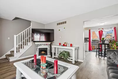 1317 Monomoy Street #E, Aurora, IL 60506 - Photo 4