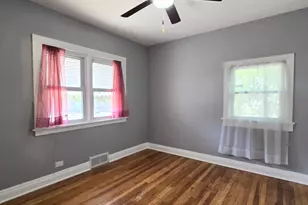 417 S Lewis Ave, Waukegan, IL 60085 - Photo 14