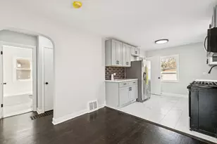 14510 S Emerald Ave, Riverdale, IL 60827 - Photo 6