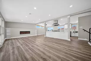 14940 Oak St, Dolton, IL 60419 - Photo 6