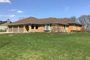 1502 London Rd, New Lenox, IL 60451 - Photo 2