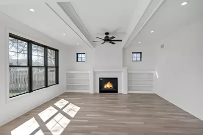 170 W Armitage Avenue, Elmhurst, IL 60126 - Photo 18