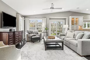 627 S Lincoln Ln, Arlington Heights, IL 60005 - Photo 8