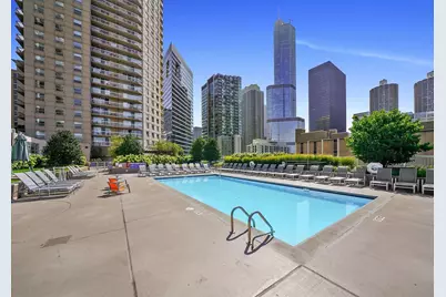 [Address not provided], Chicago, IL 60654 - Photo 16