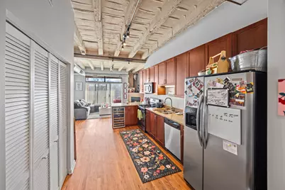 809 E 40th Street #4-3, Chicago, IL 60653 - Photo 4