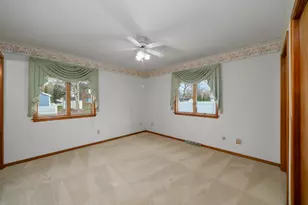 215 Leisure St, Yorkville, IL 60560 - Photo 12