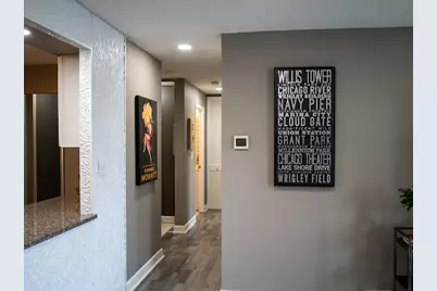 1056 N Mill Street #304, Naperville, IL 60563 - Photo 16