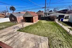 8419 S Wood St, Chicago, IL 60620 - Photo 34