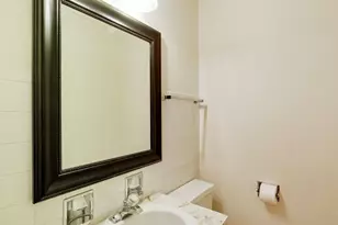 1567 Ridge Rd, Evanston, IL 60201 - Photo 4