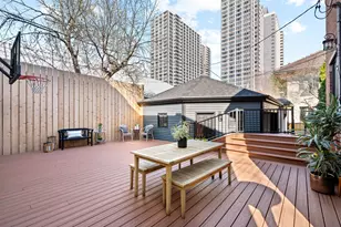 740 W Hutchinson St, Chicago, IL 60613 - Photo 60