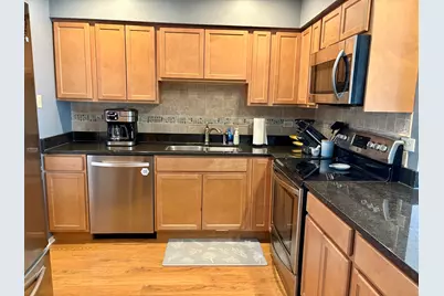 5806A Wolf Road #4, Western Springs, IL 60558 - Photo 8