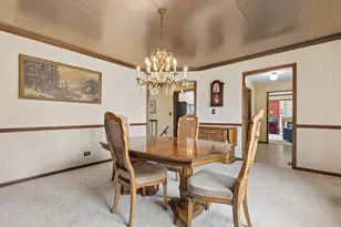 7517 Pheasant Dr, Lakewood, IL 60014 - Photo 10