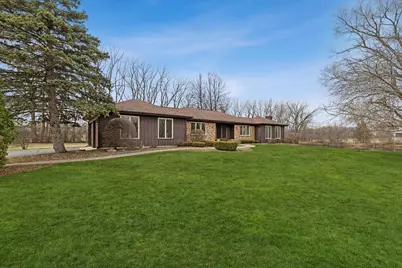 7517 Pheasant Drive, Lakewood, IL 60014 - Photo 2